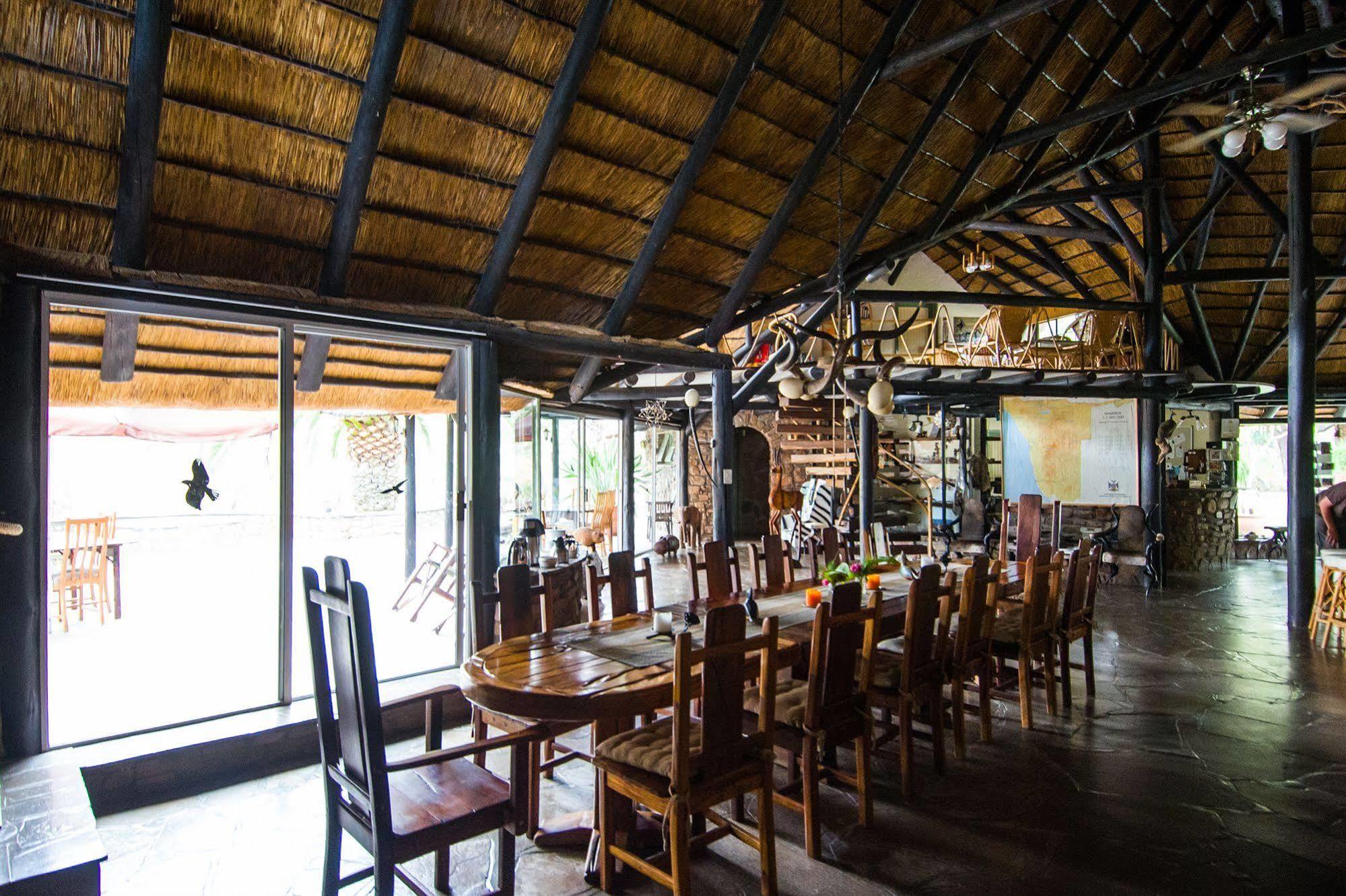 Etusis Lodge Usakos Εξωτερικό φωτογραφία