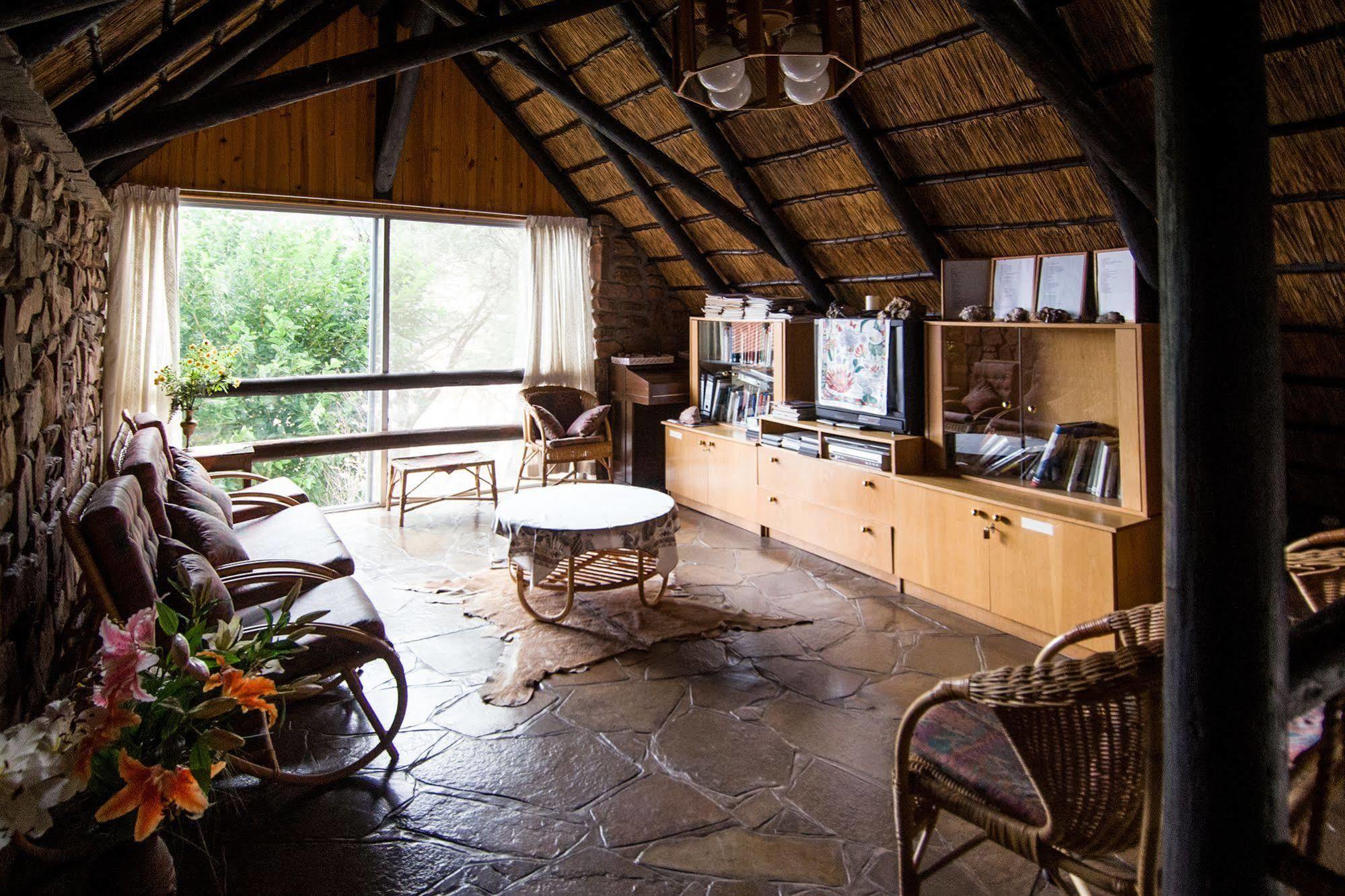 Etusis Lodge Usakos Εξωτερικό φωτογραφία